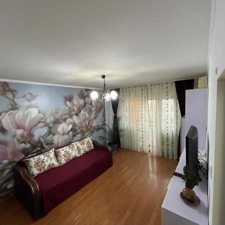 Apartamento Apartament Magnolia, Piata Gorjului- Metrou Bucarest Exterior foto
