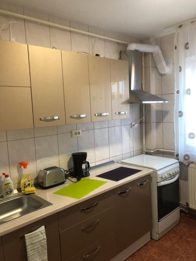 Apartamento Apartament Magnolia, Piata Gorjului- Metrou Bucarest Exterior foto